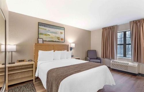 Extended Stay America Suites - Asheville - Tunnel Rd - image 9