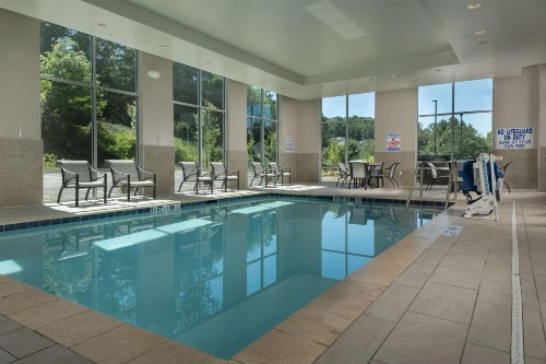 Hampton Inn & Suites-Asheville Biltmore Village NC - image 35