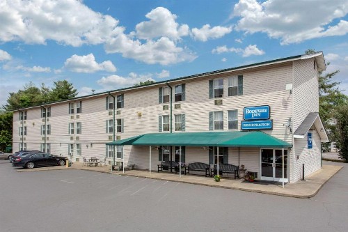 Rodeway Inn - image 1