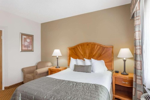 Baymont by Wyndham Asheville/Biltmore - image 24