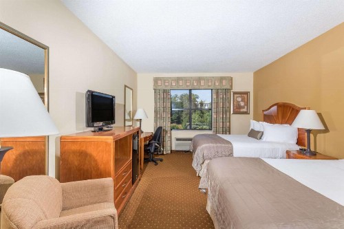Baymont by Wyndham Asheville/Biltmore - image 29