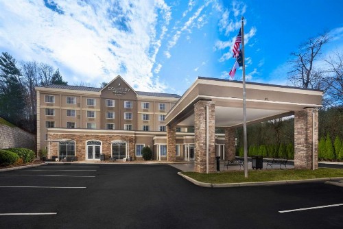 Country Inn & Suites by Radisson Asheville Downtown Tunnel Road NC