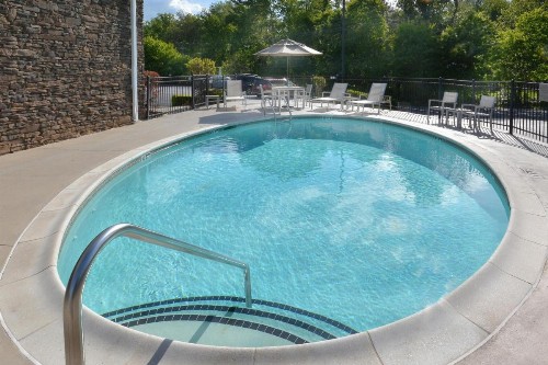 Country Inn & Suites by Radisson Asheville West - image 26