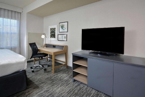 Country Inn & Suites by Radisson Asheville West - image 44