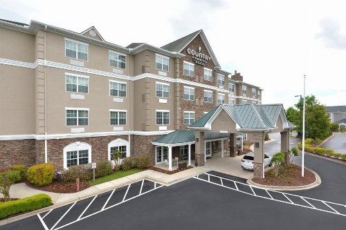 Country Inn & Suites by Radisson Asheville West - image 45