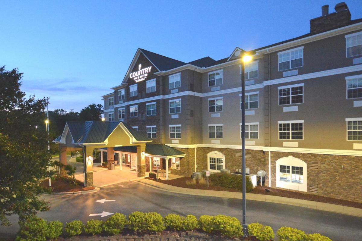 Country Inn & Suites by Radisson Asheville West - image 6