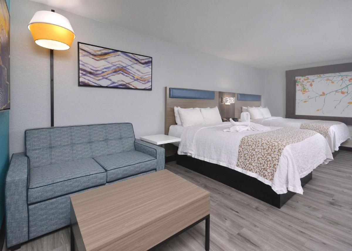 Brookstone Lodge near Biltmore Village Ascend Hotel Collection - image 2
