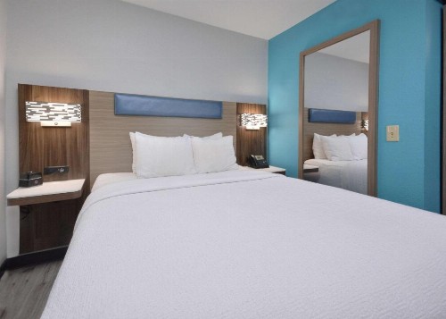 Brookstone Lodge near Biltmore Village Ascend Hotel Collection - image 21