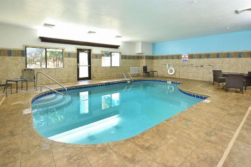 Brookstone Lodge near Biltmore Village Ascend Hotel Collection - image 32