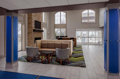 Holiday Inn Express & Suites Asheville SW - Outlet Ctr Area an IHG Hotel - image 14