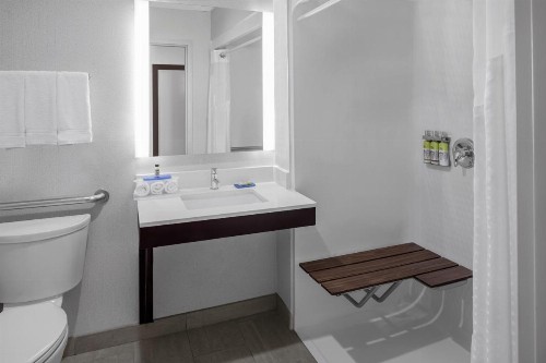 Holiday Inn Express & Suites Asheville SW - Outlet Ctr Area an IHG Hotel - image 15