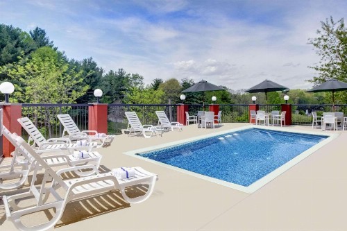 Clarion Inn Biltmore Village - image 26