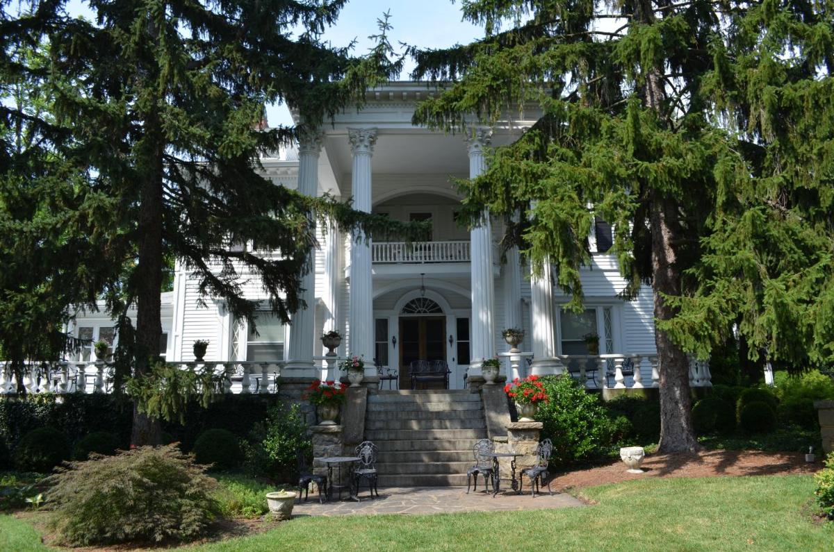 Albemarle Inn - Asheville - image 5