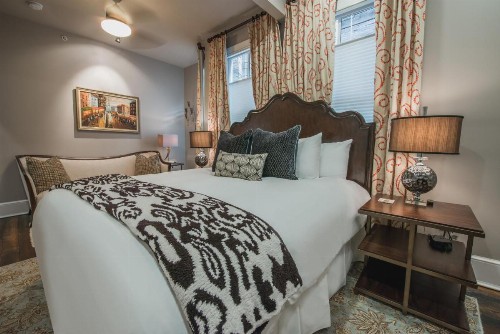 The Windsor - Asheville - image 20