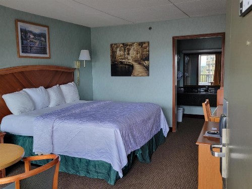 Downtown Inn - image 14
