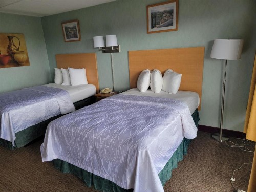 Downtown Inn - image 16