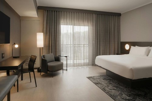 Holiday Inn Hotel & Suites - Asheville-Biltmore Vlg Area an IHG Hotel - image 9