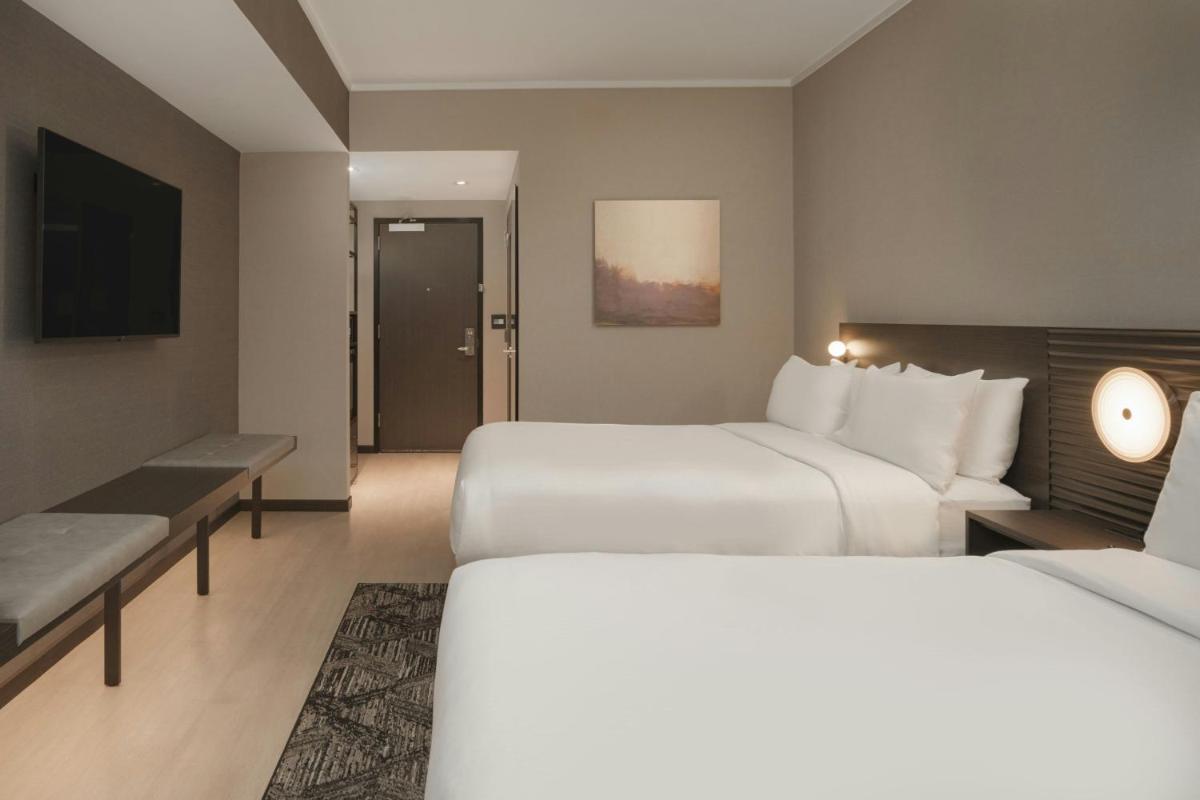 Holiday Inn Hotel & Suites - Asheville-Biltmore Vlg Area an IHG Hotel - image 6