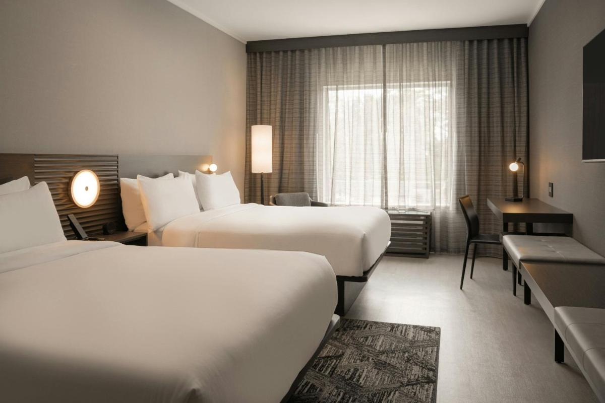 Holiday Inn Hotel & Suites - Asheville-Biltmore Vlg Area an IHG Hotel - image 7