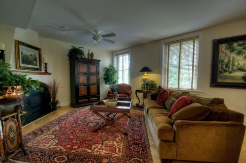 Biltmore Village Hideaway Condo - image 11