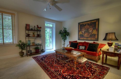 Biltmore Village Hideaway Condo - image 7