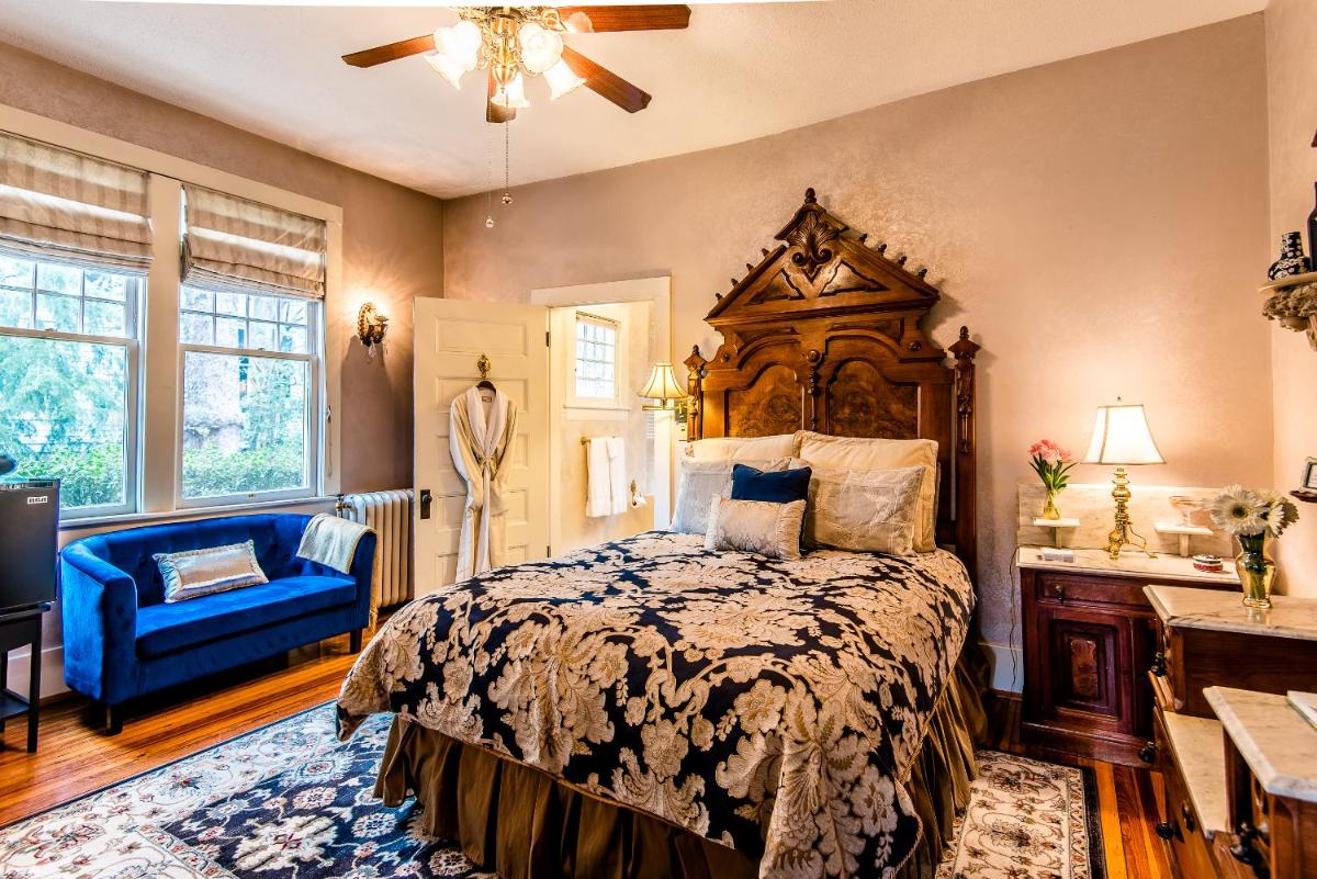 Cumberland Falls Bed & Breakfast Inn - image 6