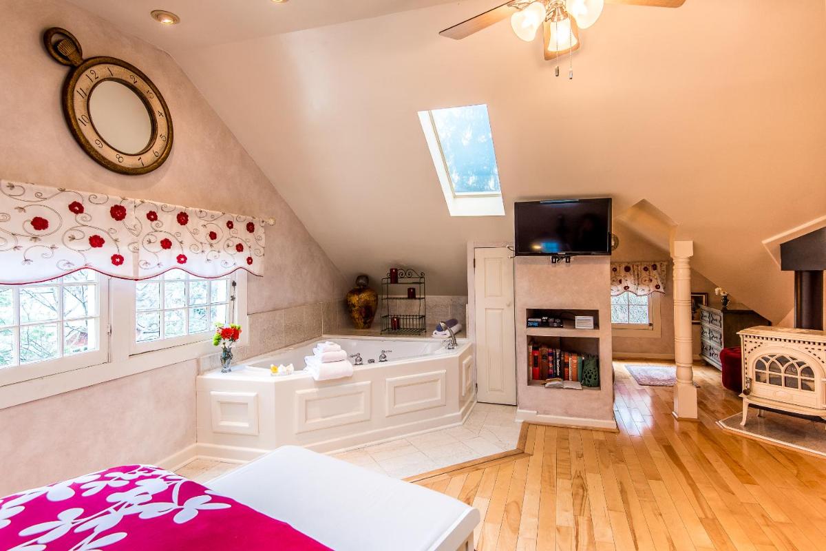 Cumberland Falls Bed & Breakfast Inn - image 7