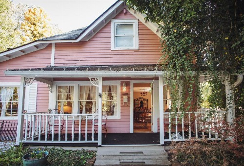 Cedar Crest Inn - image 17