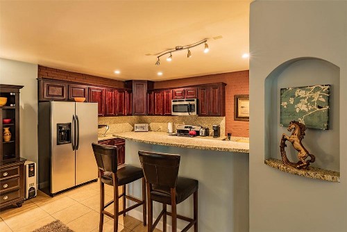 Cedar Crest Inn - image 35