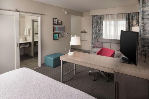 Hampton Inn & Suites Asheville Biltmore Area - image 27