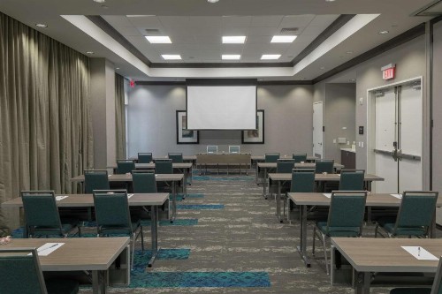 Hampton Inn & Suites Asheville Biltmore Area - image 45