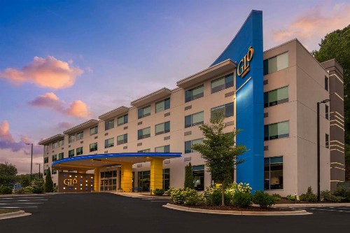 GLō Best Western Asheville Tunnel Road - image 9