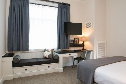 Village Hotel on Biltmore Estate - image 7