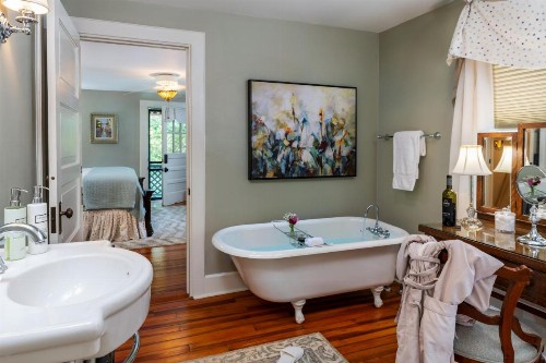 Pinecrest Bed & Breakfast - image 41