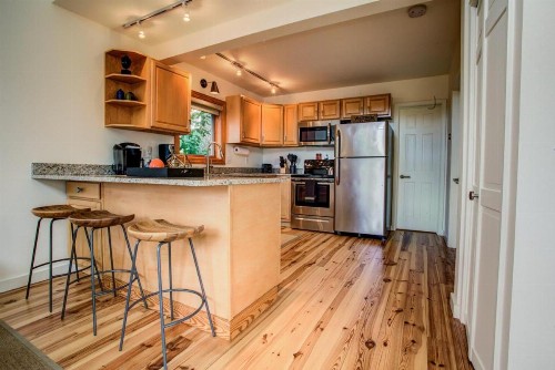 Sunrise Cottage - image 6