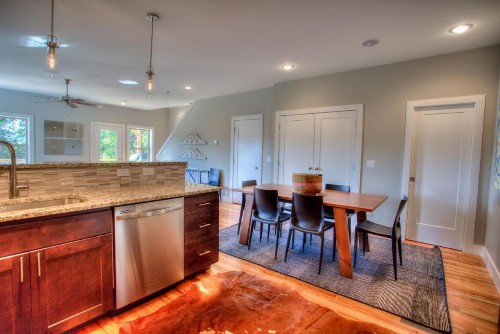 Upstream Cottage - image 10