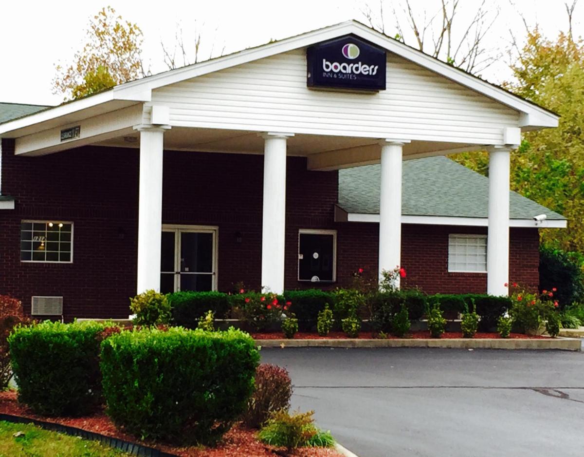 Boarders Inn & Suites by Cobblestone Hotels - Ashland City - main image