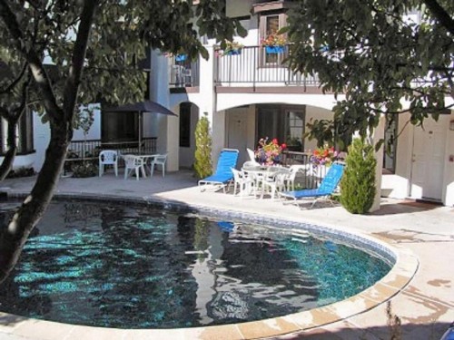 St Moritz Lodge and Condominiums - image 41