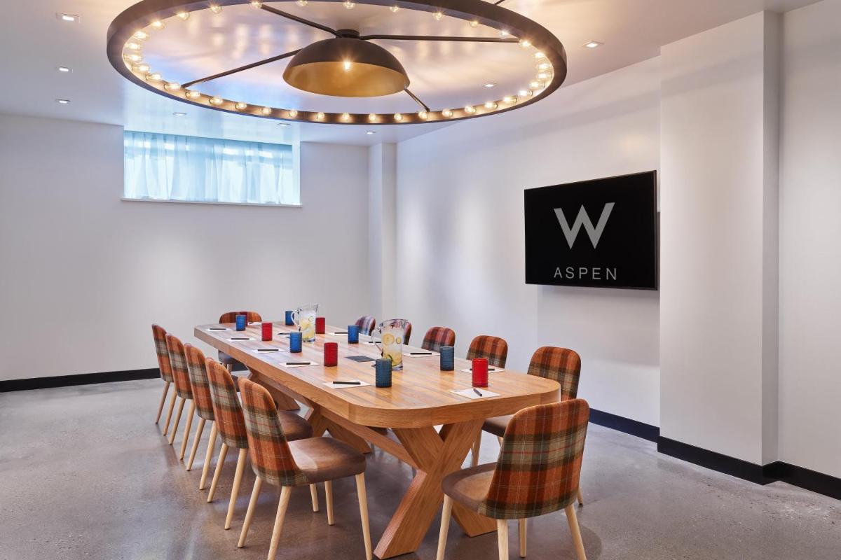 W Aspen - image 4