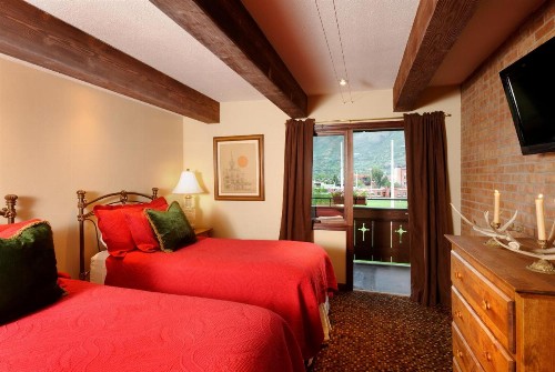 Mountain Chalet Aspen - image 10
