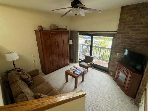 Shadow Mountain Lodge - image 12