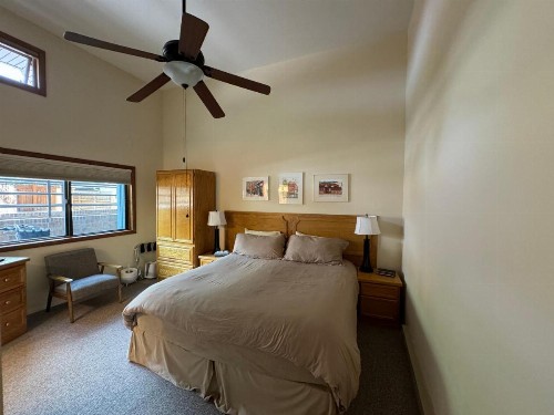 Shadow Mountain Lodge - image 15