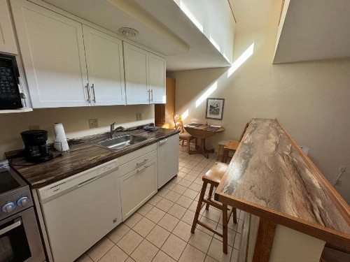 Shadow Mountain Lodge - image 31