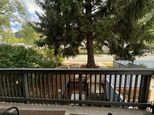 Shadow Mountain Lodge - image 39