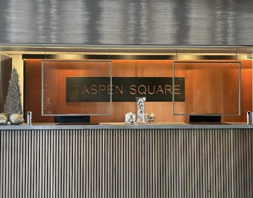 Aspen Square Condominium Hotel - image 11