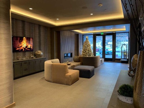 Aspen Square Condominium Hotel - image 12