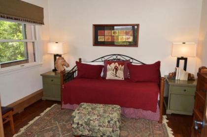 Durant Condominiums Unit C5 - image 15