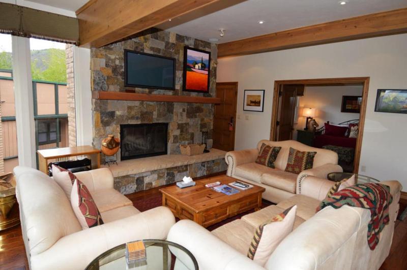 Durant Condominiums Unit C5 - image 7