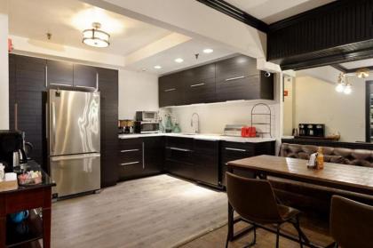 Independence Square Unit 210 - image 9