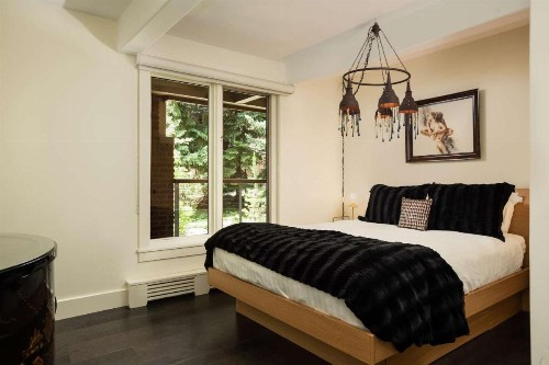 Chateau Eau Claire #9 - image 11